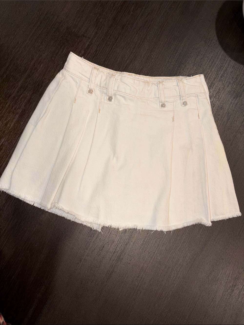 Zara Cream Pleated Skort with Frayed Hem